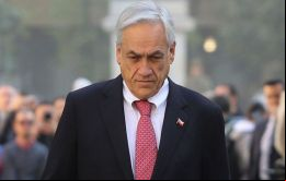 En caso de prosperar la iniciativa, el ministro del Interior, Rodrigo Delgado, asumirá la presidencia por el resto del mandato de Piñera.