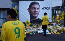 Ibbotson no tenía una licencia de piloto comercial y su autorización para pilotar el avión había expirado.