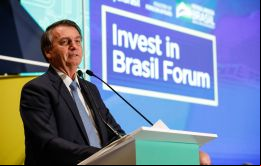 Más que socios, los brasileños son hermanos de los países árabes, según Bolsonaro