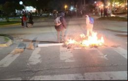 No íbamos a permitir que dañaran todo, explicaron los jinetes.