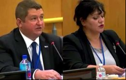 MLAs Pollard y Roberts expusieron en junio ante la C24  como durante la invasión de 1982, se subyugó a la población de las Falklands, negándole sus derechos humanos básicos durante 74 días. 
