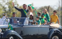 Espero que no haya injerencia de la ley, dijo Bolsonaro sobre su hija.