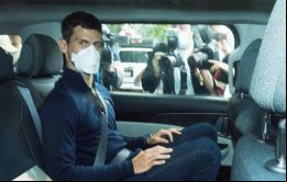 Estoy decepcionado, dijo Djokovic al salir de Australia.