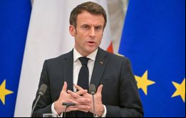 “En la historia de la diplomacia, nunca ha habido una crisis que se haya resuelto mediante intercambios de cartas que se harán públicas después”, dijo Macron.