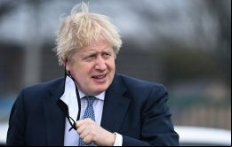 El hecho de que la Reina haya dado positivo por COVID-19 fue “un recordatorio de que este virus no ha desaparecido”, según Johnson.