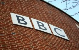 La mayoría de los medios de comunicación globales han dejado de informar desde el lugar por temor a represalias.