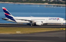 LATAM atiende la ruta con aviones Boeing 787-900