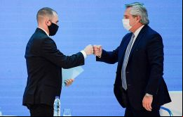 Fernández y Guzmán creen quienes ganaron más deberían ayudar al resto.