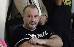 Los acuerdos de arrendamiento y la posterior compra de dos aviones se cayeron como consecuencia de su indebida detención en Uruguay, argumenta Balcedo