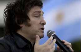 ¿Por qué todo tiene que estar regulado por el Estado? - argumentó Milei