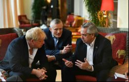 Johnson y Fernández acordaron trabajar en una serie de temas de interés tanto para el Reino Unido como para Argentina