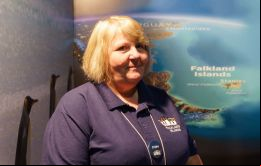 La Directora Ejecutiva Stephanie Middleton afirma que tanto visitantes de cruceros como de turistas pinta bien para 2022/23