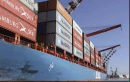 Fue el segundo mes consecutivo con déficit comercial para una economía muy necesitada de divisas