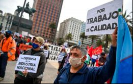 En Uruguay, 11.242 trabajadores dejaron el seguro de desempleo en julio de 2022