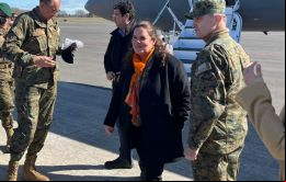 La ministra de Defensa de Chile tiene que volver a Santiago tras conocerse el escándalo