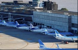 Este paro afecta a todas las aerolíneas, explicó Ceriani