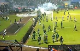 La masacre del estadio de Kanjuruhan fue una de las más mortíferas de la historia del fútbol