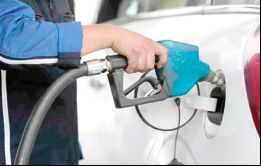 La gasolina subió muy por debajo de la inflación general