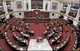 El nuevo proyecto prevé que las actuales autoridades del Ejecutivo y del Legislativo concluyan sus mandatos en julio de 2024