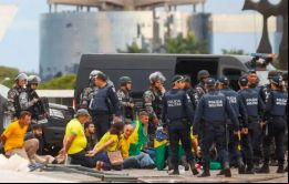 La liberación por razones humanitarias no significa que no vayan a ser procesados. Algunos podrían ser citados por la fiscalía más adelante.