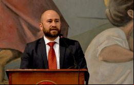 Detrás de las protestas hay reivindicaciones sociales largamente ignoradas, insistió el ministro de Trabajo saliente