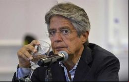 “No se puede generalizar el hecho de que un ex funcionario haya caído en la tentación de ganar dinero mal habido, insistió Lasso