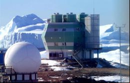 En 2021, bajo la apariencia de investigación civil, China supuestamente comenzó a emplear capacidades militares avanzadas en su base de Zhongshan en la Antártida