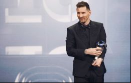 Tras recibir su premio, Messi mandó a sus hijos a la cama