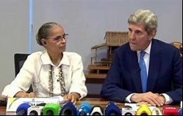 Kerry dijo que Biden estaba interesado en contribuir al Fondo Amazonia