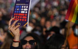 Un nuevo intento de reformar la Constitución chilena avanza en medio de la indiferencia popular
