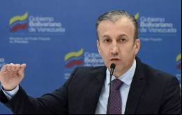 Señalado como capo del narcotráfico por Estados Unidos, El Aissami dijo que su salida buscaba ayudar a los investigadores a combatir la corrupción en PDVSA