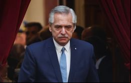 “No logramos todo lo que nos propusimos. Nos duelen las familias en condición de pobreza, los bajos ingresos, los proyectos y sueños que no pudieron concretarse”, dijo Fernández