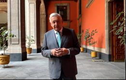 AMLO dijo que vivirá todo su periodo presidencial, que termina en septiembre del próximo año, pese a los deseos de sus adversarios