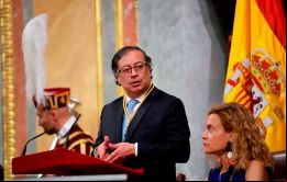 En su discurso, Petro denunció la invasión de las potencias occidentales a las Islas Malvinas, Granada y Panamá 
