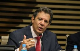 Haddad quiere que el Banco Central baje la tasa de interés Selic