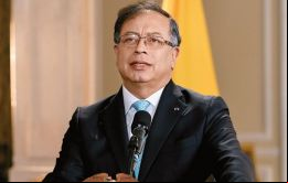 Petro hizo estas declaraciones mientras sus índices de aprobación disminuyen rápidamente