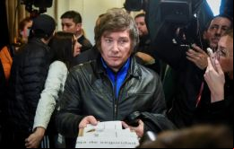 Hemos construido una fuerza política y 17 de los 24 distritos del país son violetas, dijo Milei