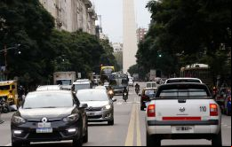 Según el Indec, los salarios de junio superaron por poco a la inflación
