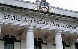 El edificio de la ESMA fue el mayor centro clandestino de detención durante la dictadura militar de 1976-1983