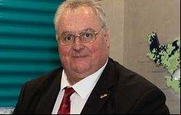 Miembro de la Asamblea Legislativa Roger Spink
