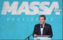 Massa también dijo que quería a los mejores a bordo de su gobierno independientemente de sus alianzas políticas previas, distanciándose así de alguna manera del kirchnerismo