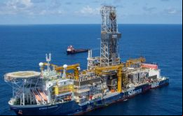 La extracción de petróleo implicará primas más altas, se explicó