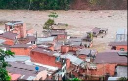 La alerta naranja se declara cuando la tendencia ascendente del nivel de los ríos y la persistencia e intensidad de las lluvias indican la posibilidad de desborde de ríos en las próximas horas
