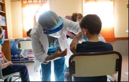 Hay un número considerable de casos positivos en el grupo de edad pediátrica en Argentina