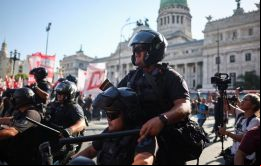 Quieren represión para el pueblo, medidas para los más ricos, pobreza y miseria para los trabajadores, dijo Belliboni