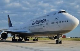 Un Boeing 747 en Rosario es una rareza