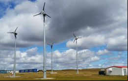 El puerto nuevo, más energía verde, planta de residuos entre los proyectos a acelerar en los presupuestos venideros 
