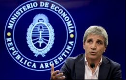 La popularidad de Milei no aumenta pero la de la oposición se desploma, explicó Caputo