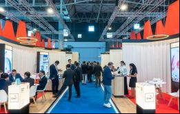 Muchos  de la delegación de Falklands que concurrieron a la Feria de Barcelona